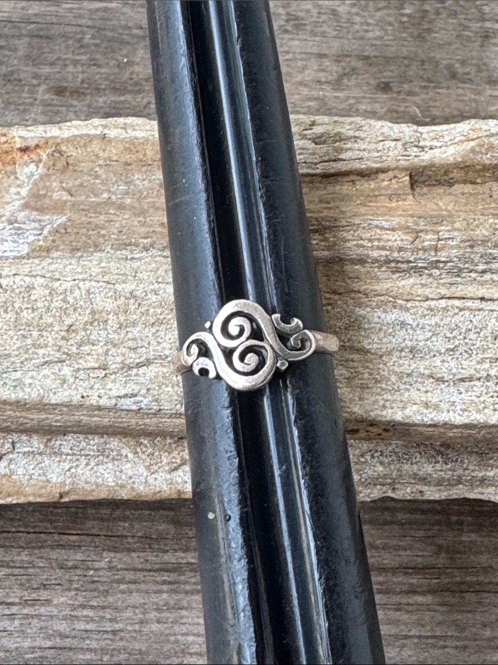 Retired James Avery Sterling Silver Spanish Swirl Ring